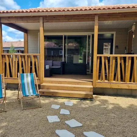 41 Papillon Confort Domaine Avec Piscine Labouheyre