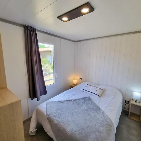 41 Papillon Confort Domaine Avec Piscine Chalet *